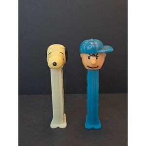 Vintage PEZ Peanuts Charlie Brown Blue Hat & Snoopy Dispenser Set Slovenia